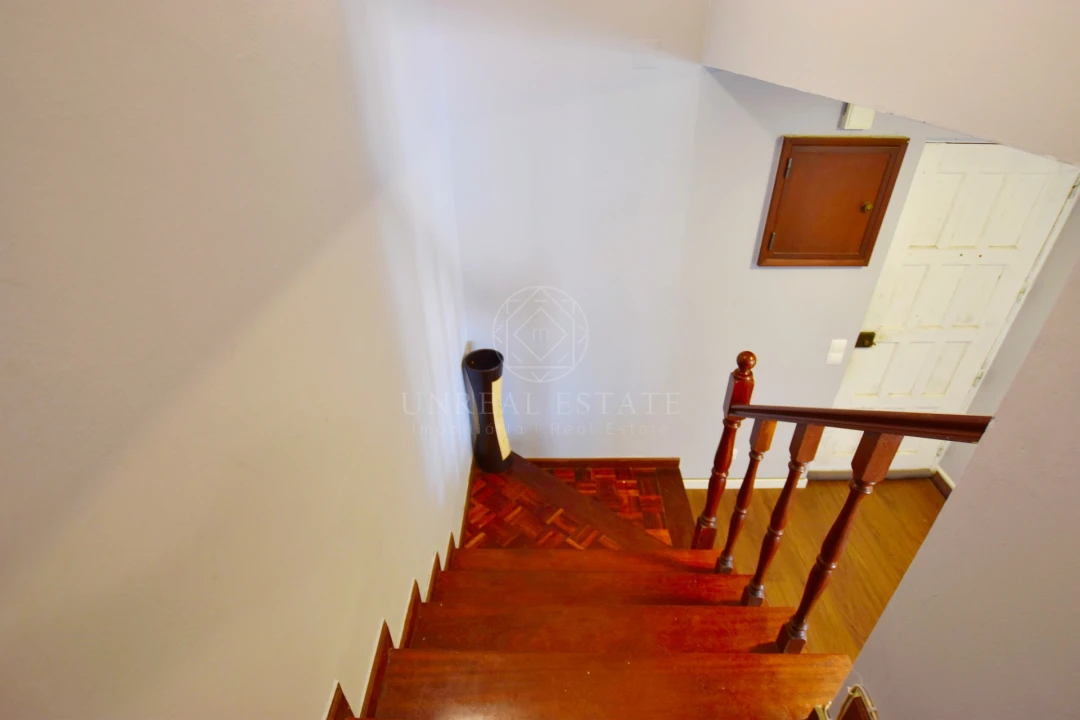 Moradia T2 para Venda em Porto Salvo Foto 22