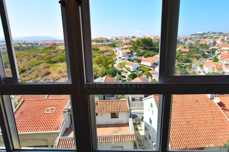 Moradia T2 para Venda em Porto Salvo Foto 11