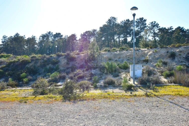 Terreno para Venda em Quinta do Conde Foto 8