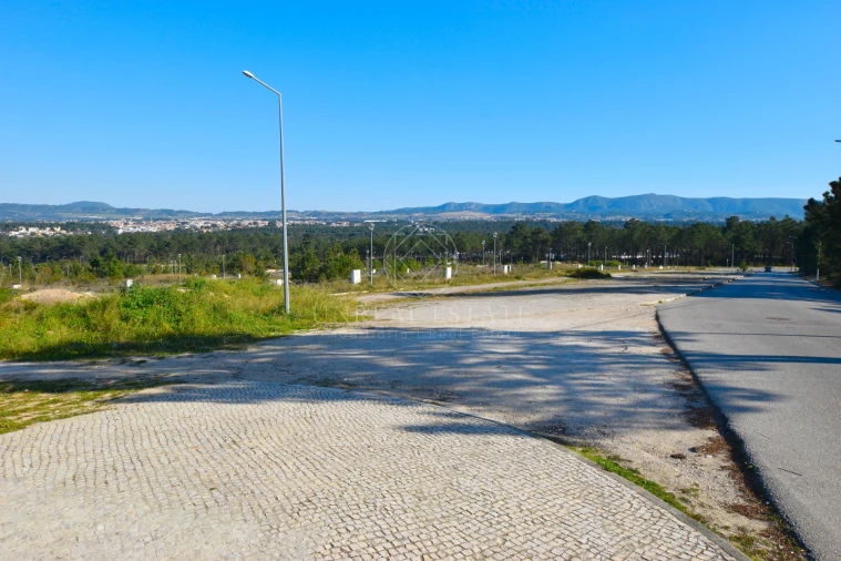 Terreno para Venda em Quinta do Conde Foto 3