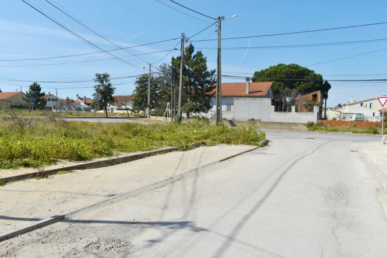 Moradia T4 para Venda em Quinta do Conde Foto 7