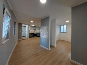 Prédio para Venda em Campolide