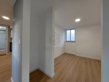 Prédio para Venda em Campolide