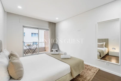 Apartamento T2 para Arrendamento férias em Braga (São José de São Lázaro e São João do Souto)