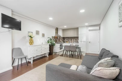 Apartamento T2 para Arrendamento férias em Braga (São José de São Lázaro e São João do Souto)
