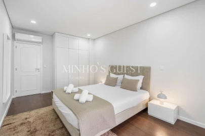 Apartamento T2 para Arrendamento férias em Braga (São José de São Lázaro e São João do Souto)