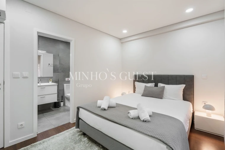 Apartamento T2 para Arrendamento férias em Braga (São José de São Lázaro e São João do Souto) Foto 18