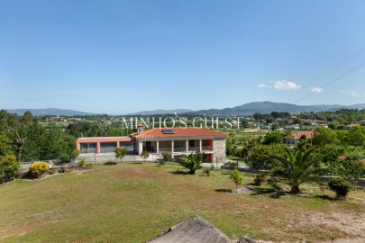 Moradia T3 para Arrendamento férias em Santa Lucrécia de Algeriz e Navarra