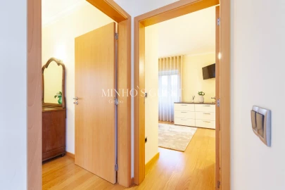 Moradia T3 para Arrendamento férias em Santa Lucrécia de Algeriz e Navarra