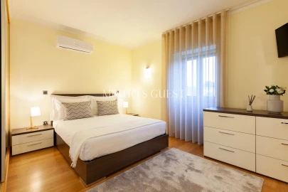 Moradia T3 para Arrendamento férias em Santa Lucrécia de Algeriz e Navarra