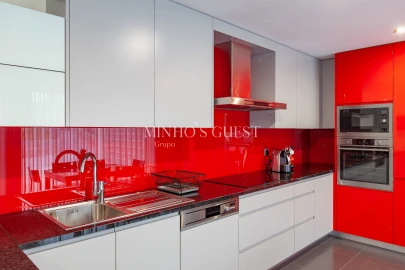 Moradia T3 para Arrendamento férias em Santa Lucrécia de Algeriz e Navarra