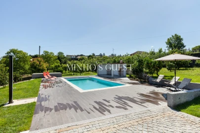 Moradia T3 para Arrendamento férias em Santa Lucrécia de Algeriz e Navarra