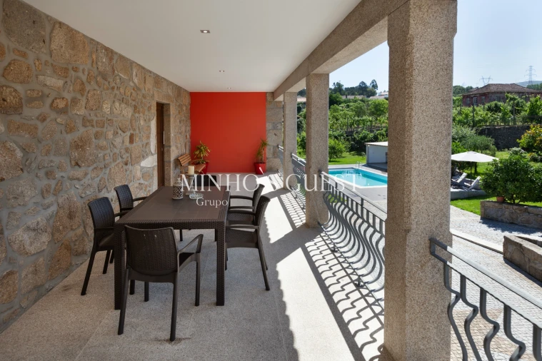 Moradia T3 para Arrendamento férias em Santa Lucrécia de Algeriz e Navarra Foto 4