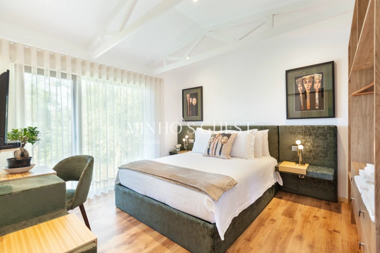 Moradia T1 para Arrendamento férias em Campos e Louredo Foto 4