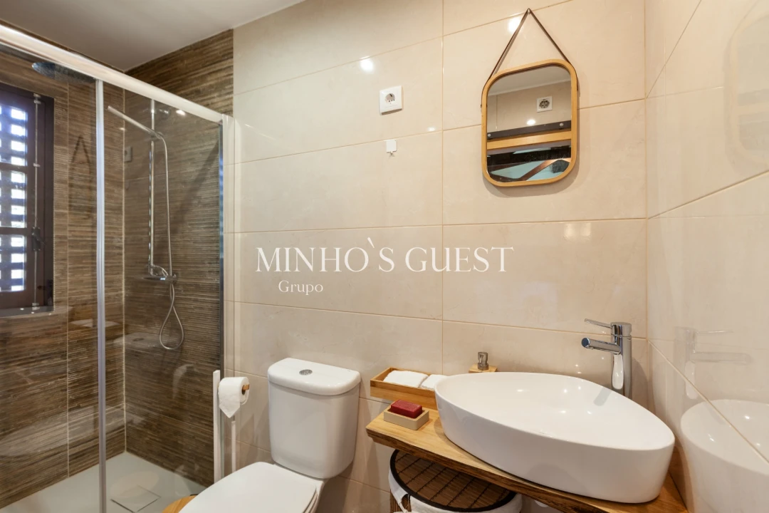 Moradia T1 para Arrendamento férias em Campos e Louredo Foto 8