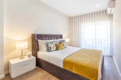 Apartamento T3 para Arrendamento férias em Braga (São José de São Lázaro e São João do Souto)