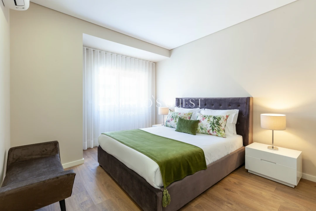 Apartamento T3 para Arrendamento férias em Braga (São José de São Lázaro e São João do Souto) Foto 5