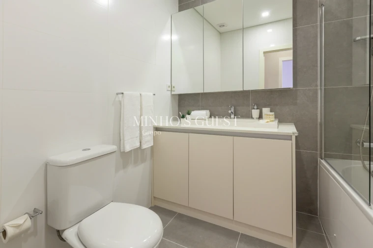 Apartamento T3 para Arrendamento férias em Braga (São José de São Lázaro e São João do Souto) Foto 12