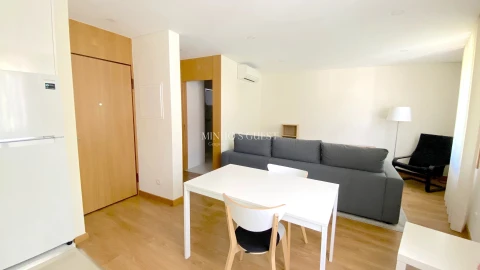Apartamento T1 para Arrendamento em Braga (São José de São Lázaro e São João do Souto)