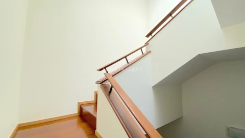 Apartamento T1 para Arrendamento em Braga (São José de São Lázaro e São João do Souto)