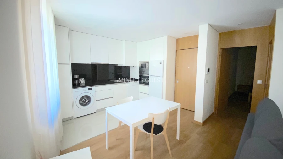 Apartamento T1 para Arrendamento em Braga (São José de São Lázaro e São João do Souto)