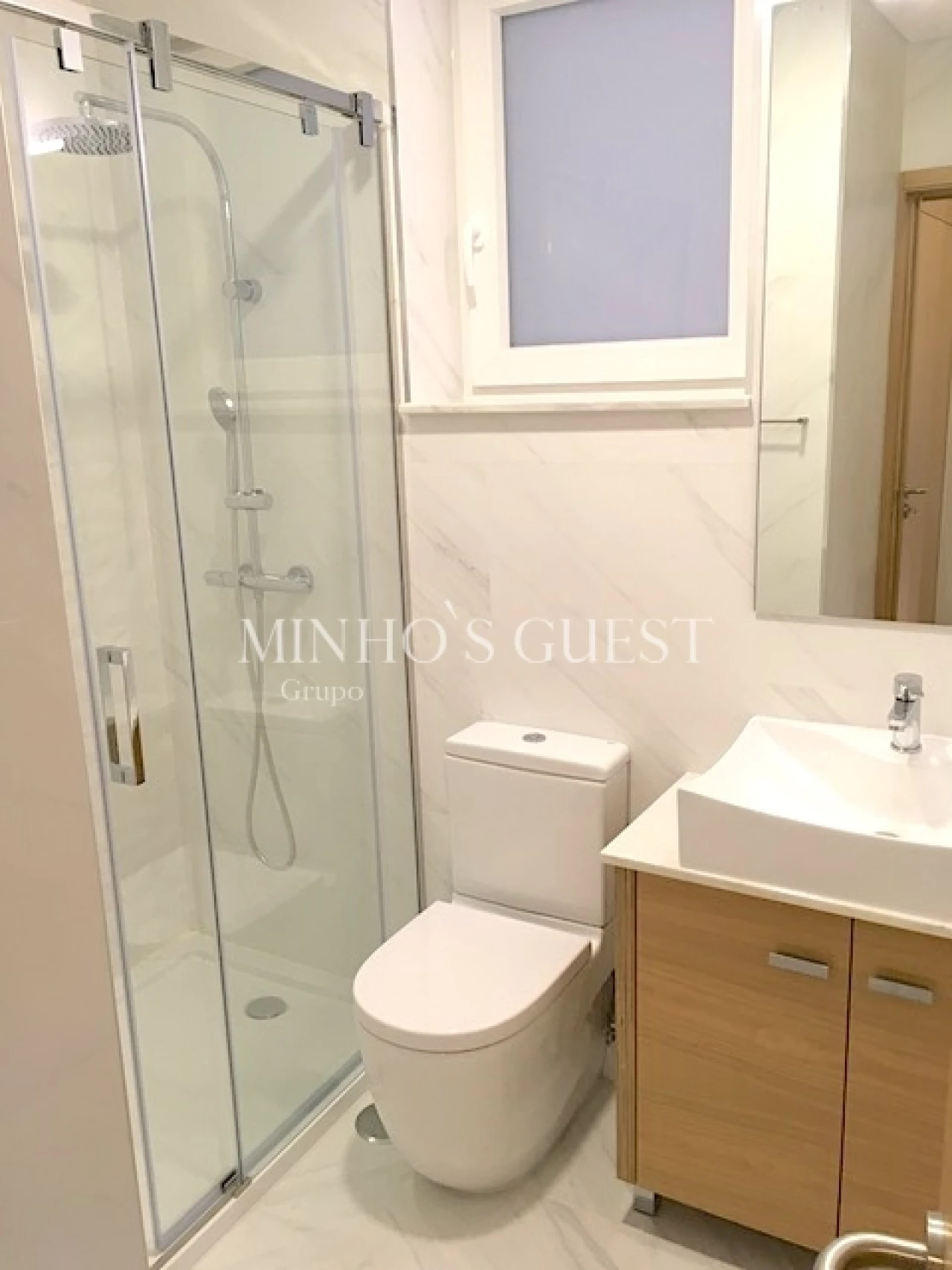 Apartamento T1 para Arrendamento em Braga (São José de São Lázaro e São João do Souto) Foto 4