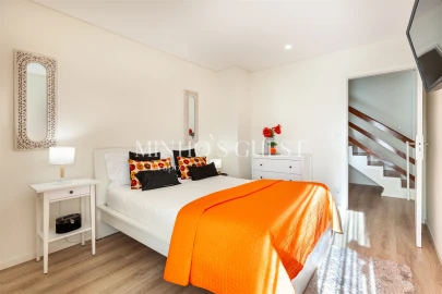 Apartamento T2 para Arrendamento férias em Braga (São José de São Lázaro e São João do Souto)