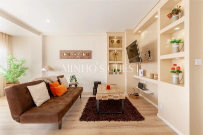 Apartamento T2 para Arrendamento férias em Braga (São José de São Lázaro e São João do Souto)