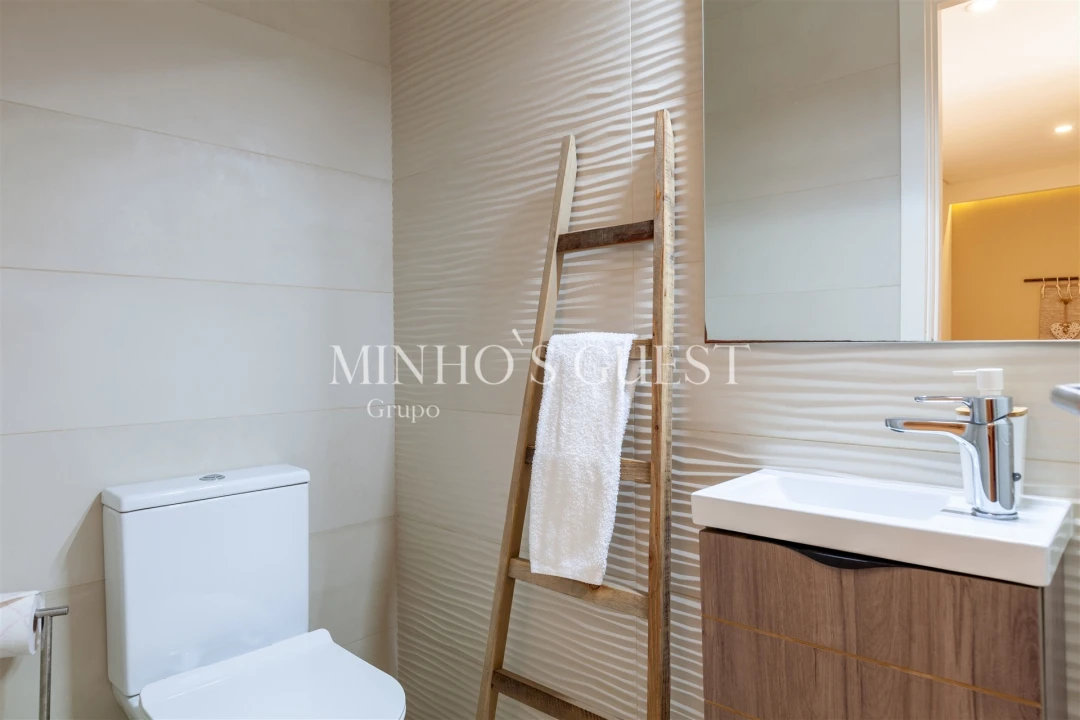 Apartamento T2 para Arrendamento férias em Braga (São José de São Lázaro e São João do Souto) Foto 15