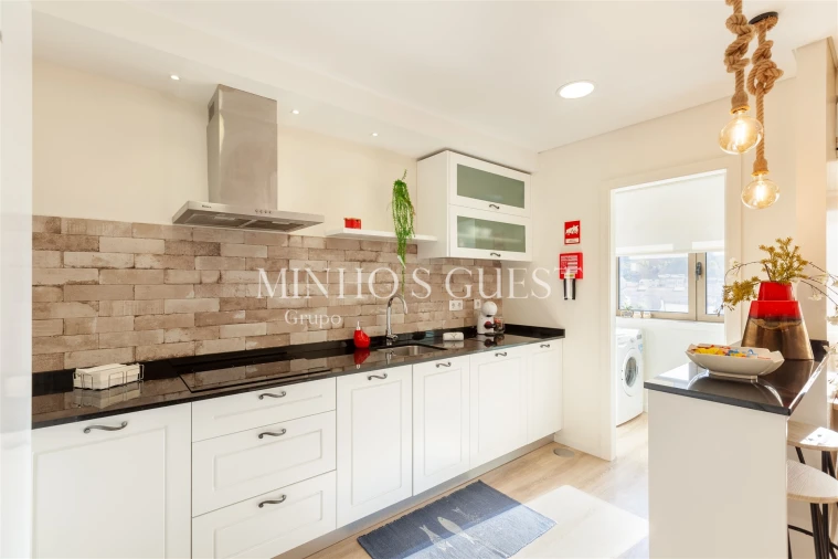 Apartamento T2 para Arrendamento férias em Braga (São José de São Lázaro e São João do Souto) Foto 10