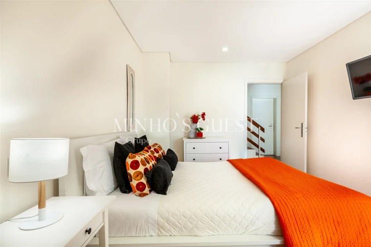 Apartamento T2 para Arrendamento férias em Braga (São José de São Lázaro e São João do Souto) Foto 20