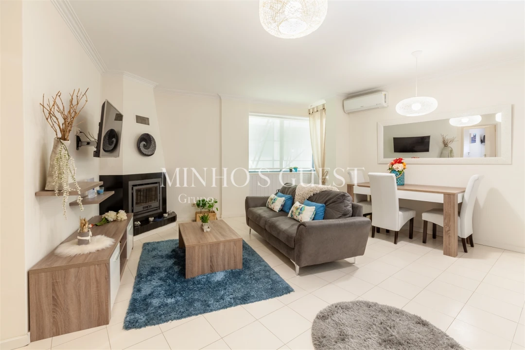 Apartamento T2 para Arrendamento férias em Braga (São José de São Lázaro e São João do Souto) Foto 1