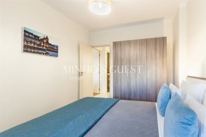Apartamento T2 para Arrendamento férias em Braga (São José de São Lázaro e São João do Souto)