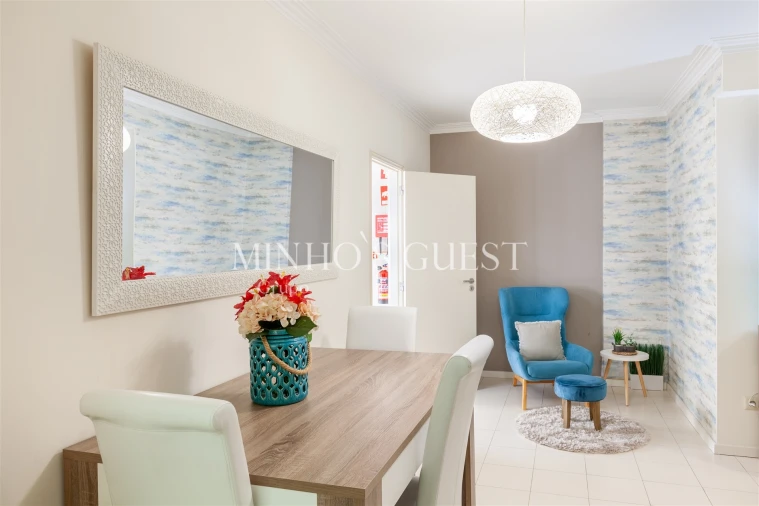 Apartamento T2 para Arrendamento férias em Braga (São José de São Lázaro e São João do Souto) Foto 10