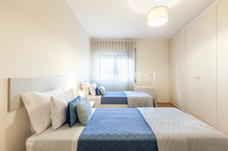 Apartamento T2 para Arrendamento férias em Braga (São José de São Lázaro e São João do Souto) Foto 24