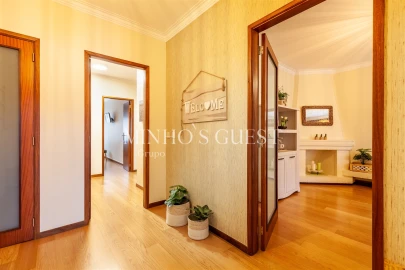 Apartamento T2 para Arrendamento férias em Braga (São José de São Lázaro e São João do Souto)