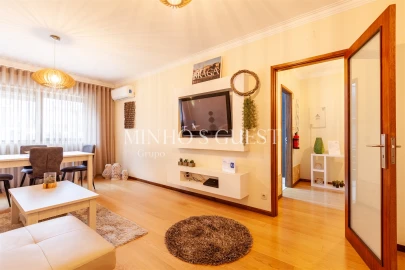 Apartamento T2 para Arrendamento férias em Braga (São José de São Lázaro e São João do Souto)