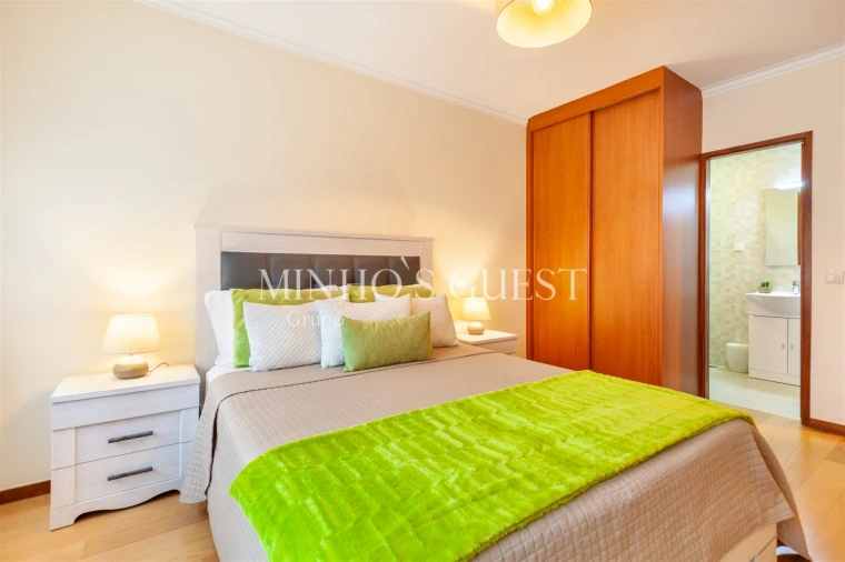 Apartamento T2 para Arrendamento férias em Braga (São José de São Lázaro e São João do Souto) Foto 21