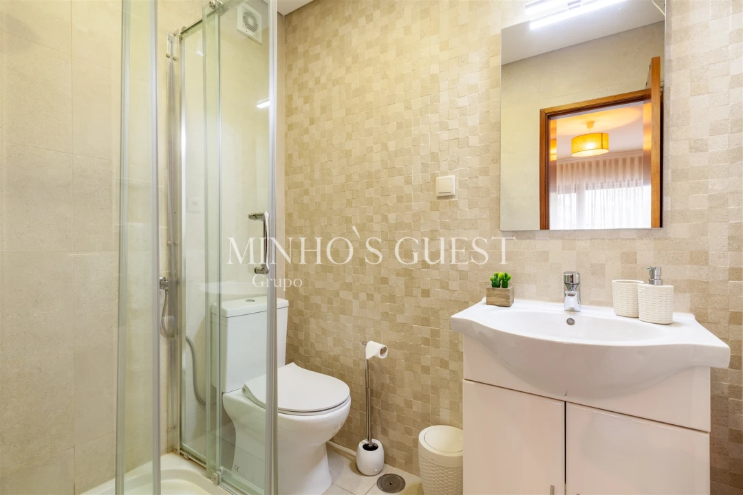 Apartamento T2 para Arrendamento férias em Braga (São José de São Lázaro e São João do Souto) Foto 25