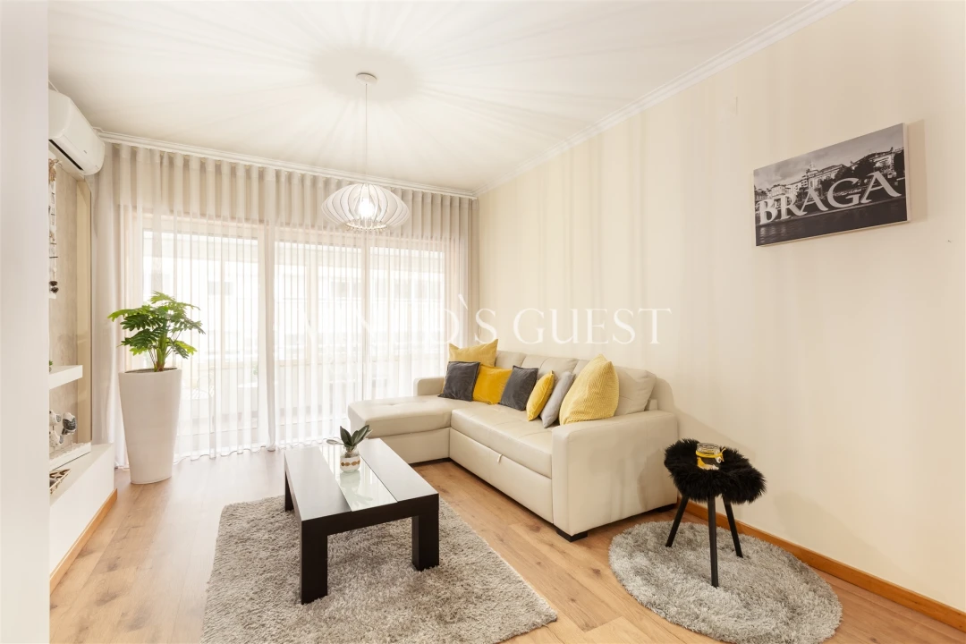 Apartamento T2 para Arrendamento férias em São Vicente (Braga) Foto 4