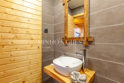 Moradia T1 para Arrendamento férias em Arões (São Romão)