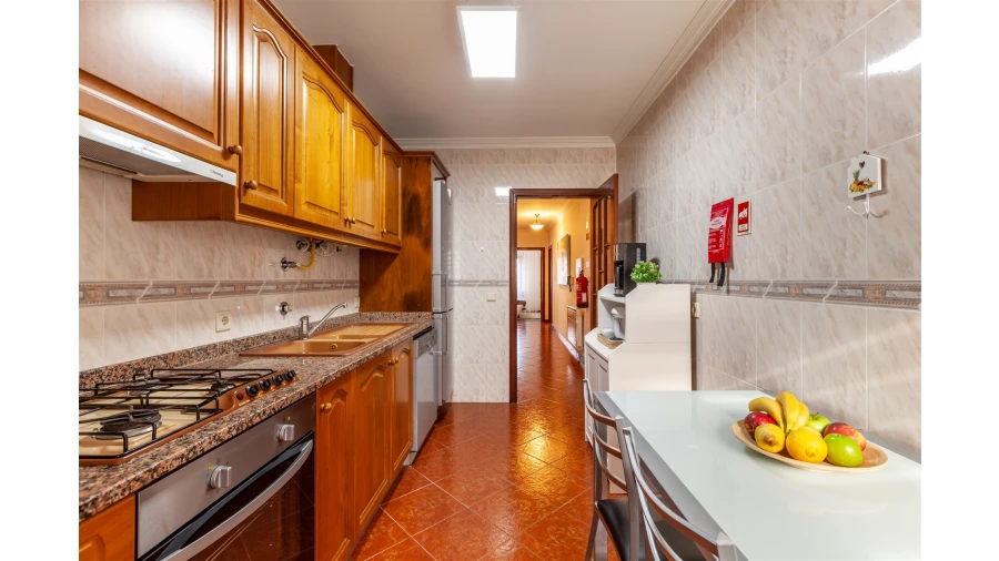 Apartamento T3 para Arrendamento férias em Apúlia e Fão Foto 6