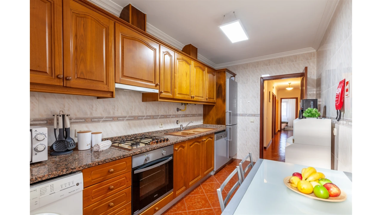 Apartamento T3 para Arrendamento férias em Apúlia e Fão Foto 24