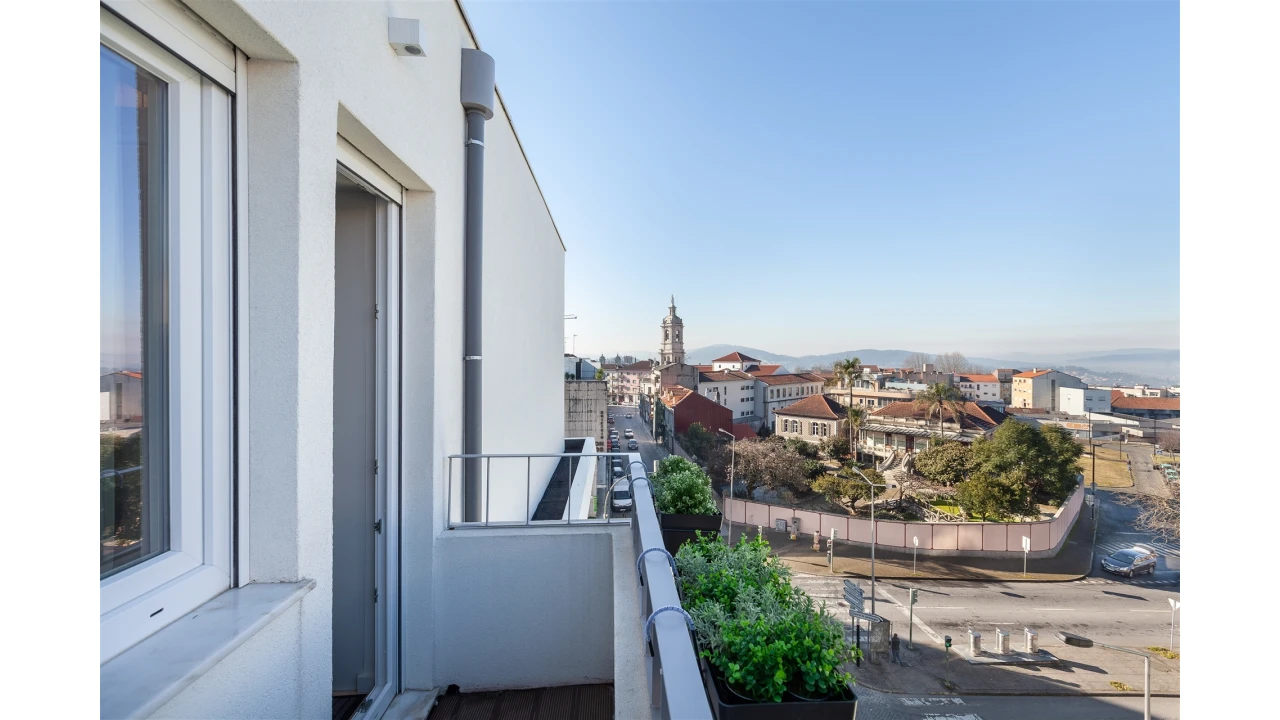 Apartamento T1 para Arrendamento férias em São Vicente (Braga) Foto 22