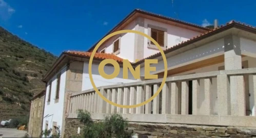 Quinta T4 para Venda em Lousa