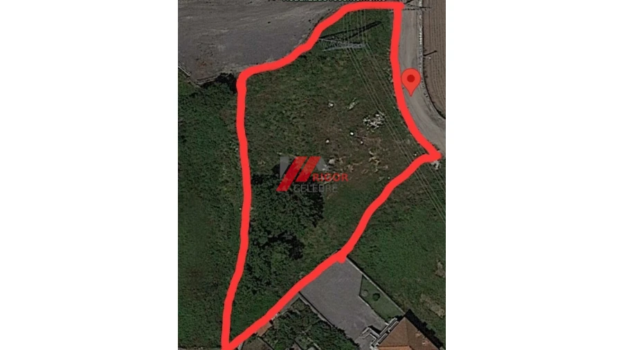 Terreno para Venda em Retorta e Tougues Foto 18