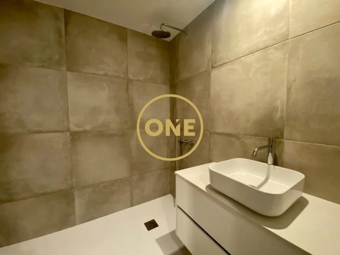 Apartamento T1 para Venda em Paranhos Foto 8