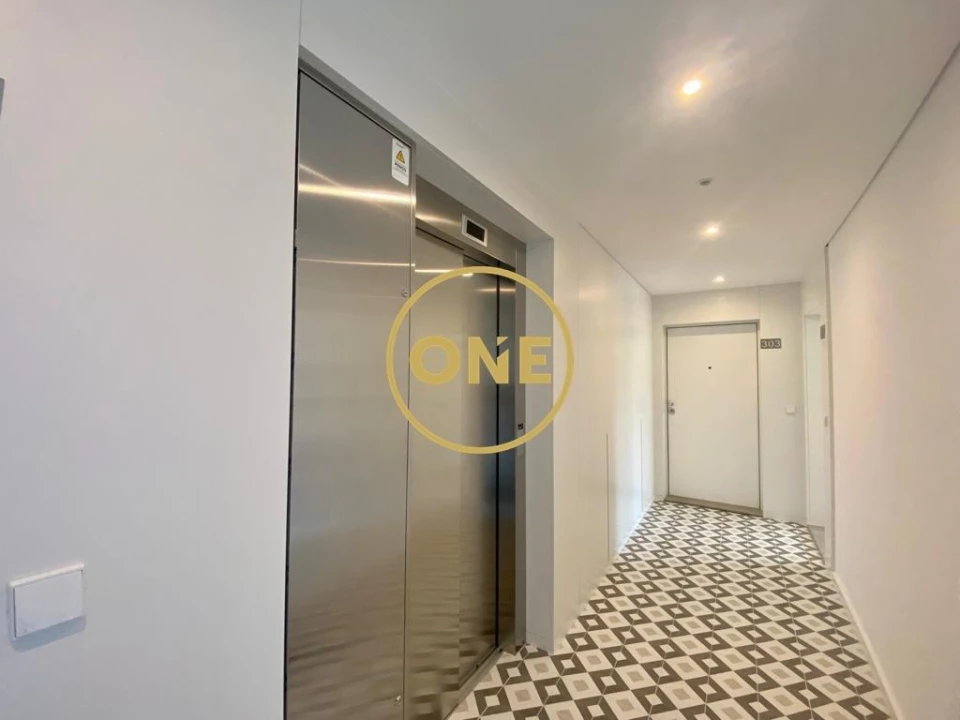 Apartamento T1 para Venda em Paranhos Foto 2