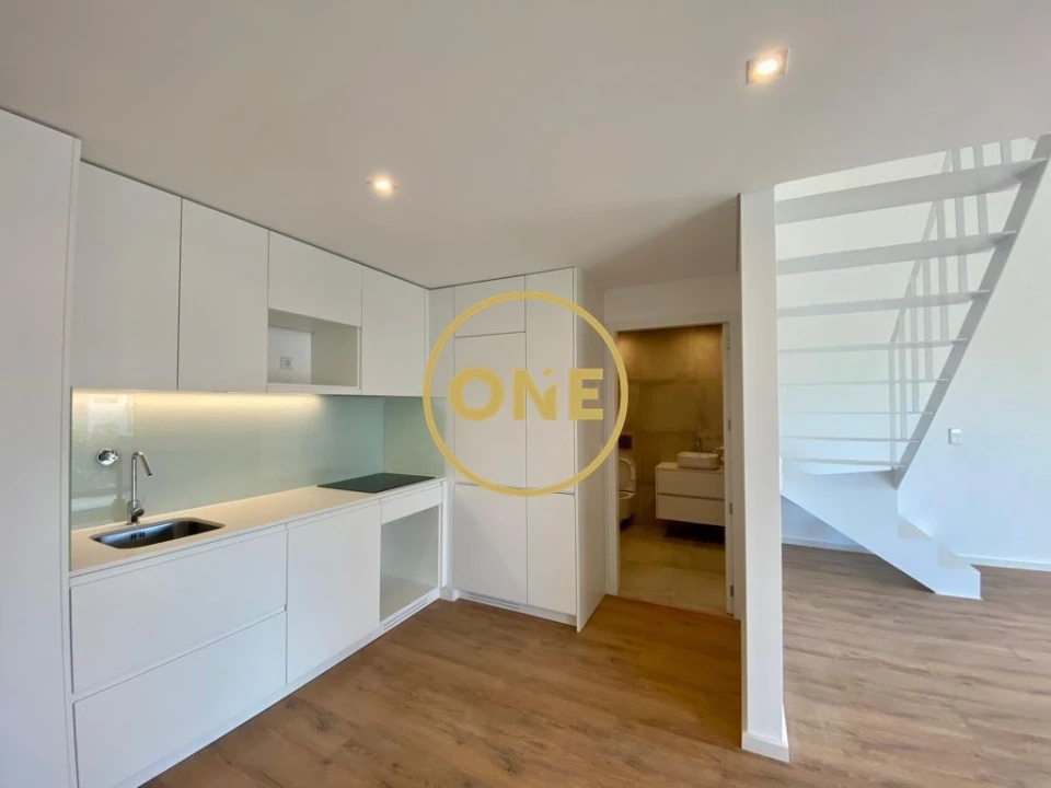 Apartamento T1 para Venda em Paranhos Foto 7