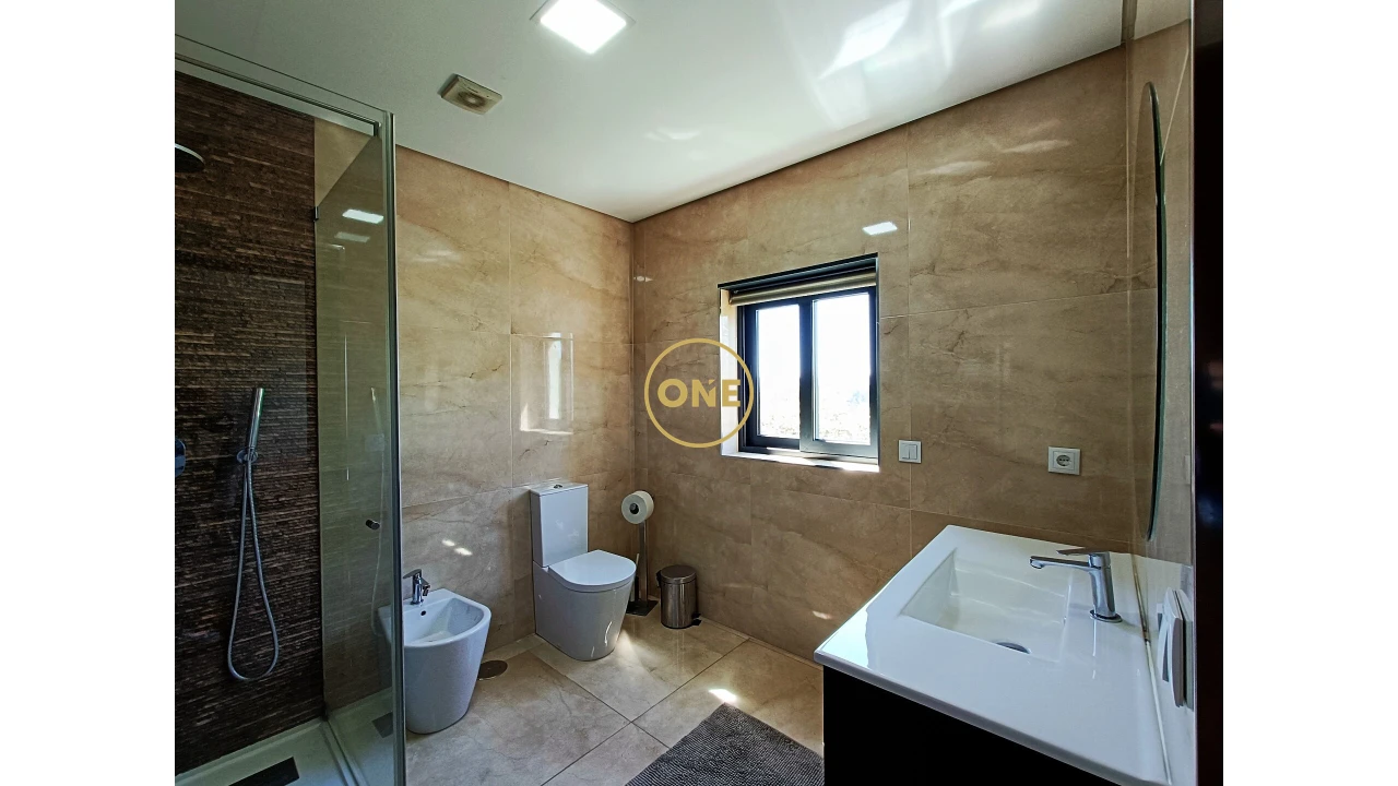 Moradia T3 para Venda em Gavião Foto 14